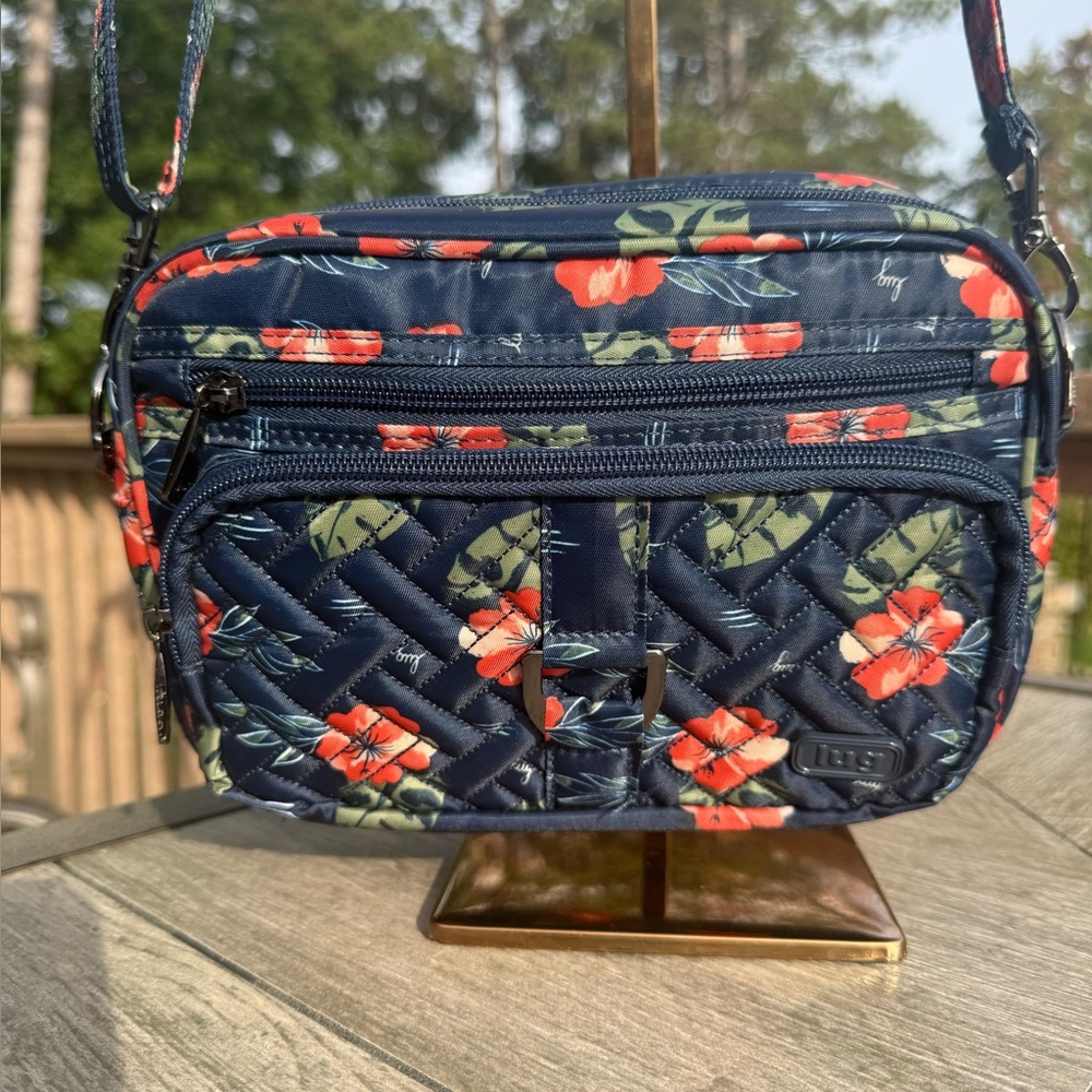 EUC! Lug Floral Crossbody Bag - Navy and Red Many Pockets Travel - Picture 3 of 11